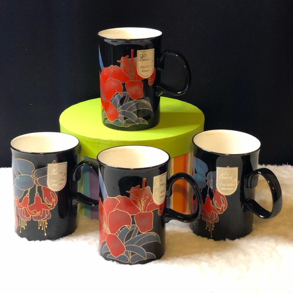 Set Of 4 "Eden" By Dunoon Stoneware Mugs, Black w/Red Flowers Gilded w/Gold